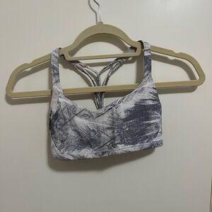 Lululemon Free to Be Bra Size 4
